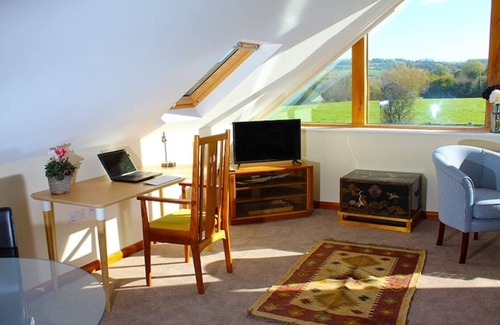 Bourton Cottage | Amazing views in luxury cottage