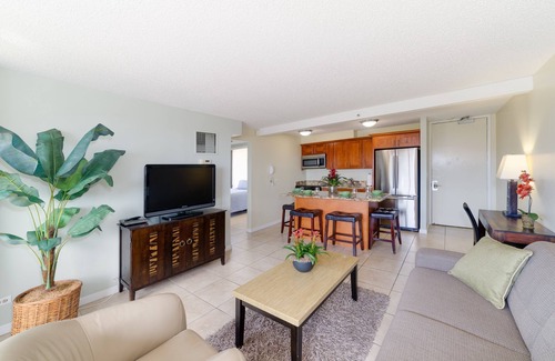 Waikiki Condo | Amazing views of Diamond Head, Waikiki Beach, and the Pacific Ocean!