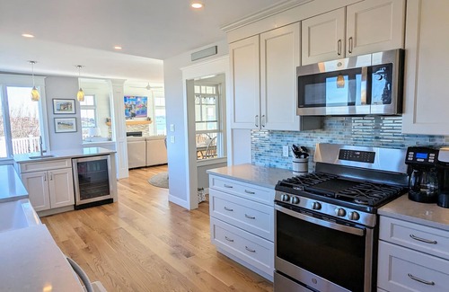 Bonnet Shores House | Amazing views, total renovation. Available Labor Day and fall weekends.