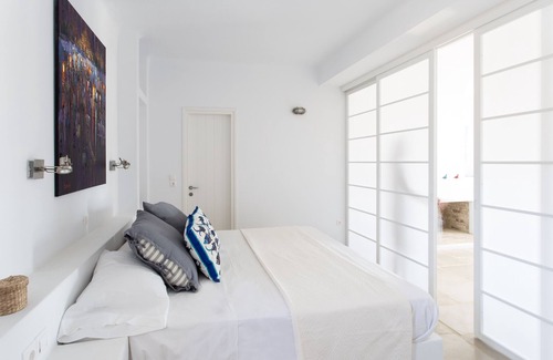 Antiparos Villa | Amazing Villa Located In Greece