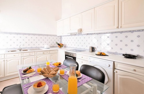 Areias de Sao Joao Villa | AMAZING VILLA W/PRIVATE POOL & BARBACUE, A/C, WI-FI