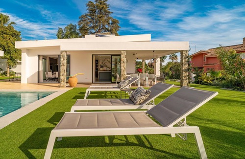 Carihuela House | Amazing villa with heated pool