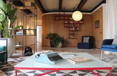 Centro International Apartment | Amazing Vintage Apartment in Centro Internacional RColon 601