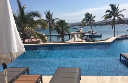 La Paz Apartment | Amazing Vista Coral Condo