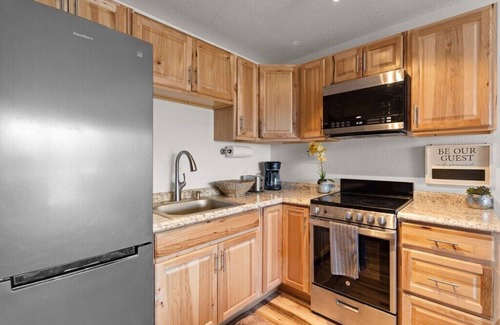 Bigfork Condo | Amazing WATERFRONT GETAWAY with Views of Gorgeous Flathead Lake
