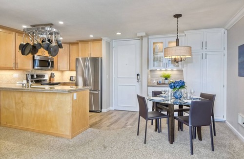 Townsite Condo | AMAZING White Water Ocean & Pier View Condo, Upgrades!