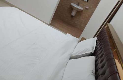 Seeb Apartment | AMAZINGWAY