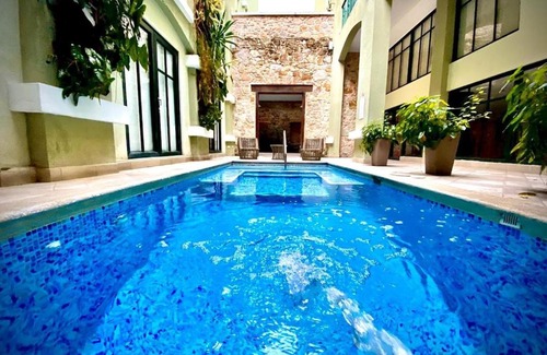 Casco Viejo Apartment | AmazINN Places Casco Viejo unique Desing and Pool VII