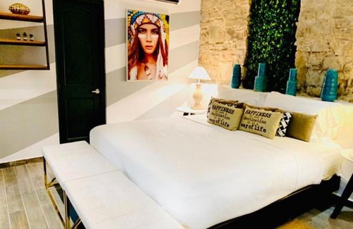 Casco Viejo Apartment | AmazINN Places Casco Viejo unique Desing and Pool VII