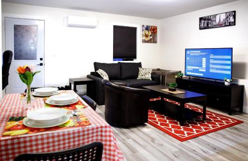 Halifax Apartment | Amba Exquisite-Comfy & Private Suite in Halifax