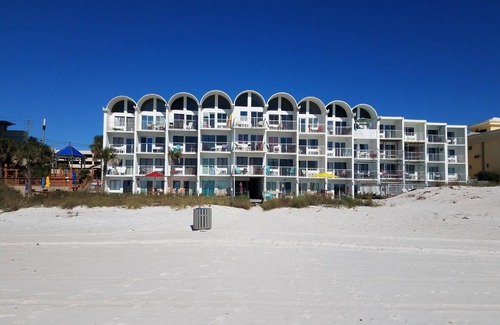 Panama City Beach Condo | Ambassador 122 - Gulf Front - Pet Friendly