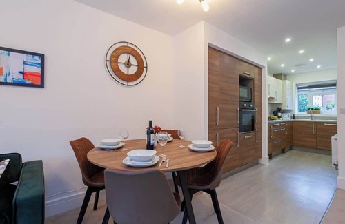 Stoke-on-Trent House | Ambassador House Summ