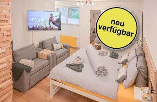 Graechen Apartment | Ambassador Yellow Home