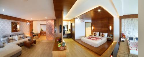 Pallivasal Hotel | Amber Dale Luxury Hotel & Spa, Munnar