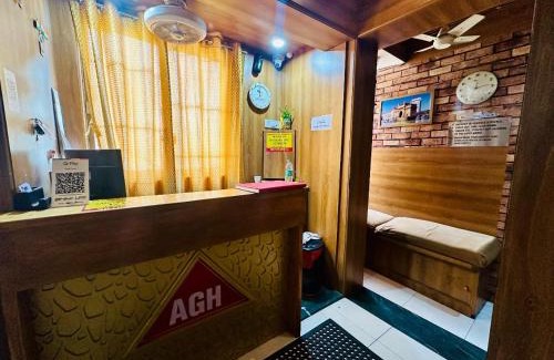 Vile Parle West Hotel | Amber Guest House