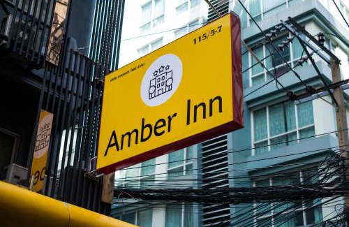 Thanon Phaya Thai House | Amber Inn