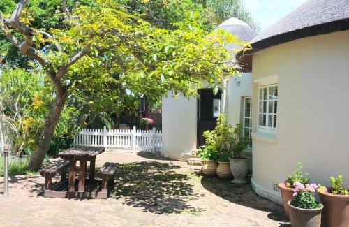 Wilderness Bed & Breakfast | Amber Light Wilderness Beach Cottage