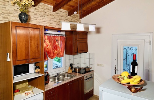 Parelia Villa | Amber Villa is 15 from the Corfu Golf Club/incredible panoramic view
