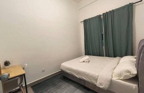 Malacca City Apartment | AmberCove Muji 4-5pax Cosy Home