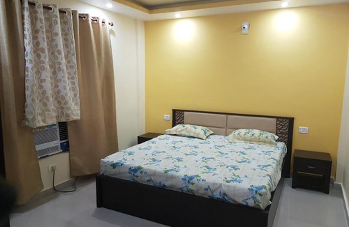 Puri Apartment | Ambica Homestay
