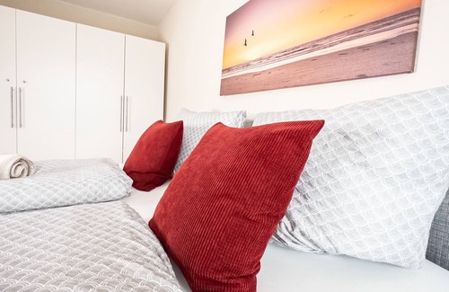 Mitte Apartment | Ambience Apartment - Center & Park in 5 min - Parking - Netflix