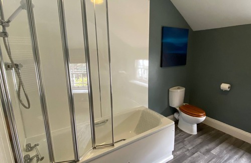 Ambleside Hotel | Ambleside Central