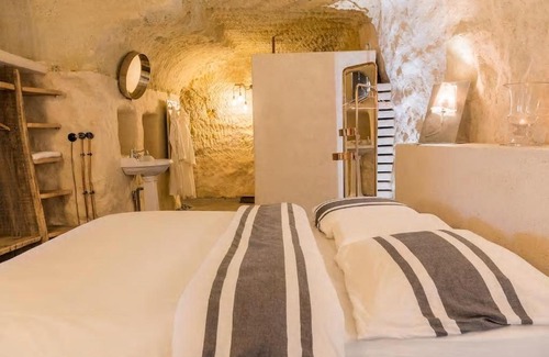 Poce-sur-Cisse Villa | Amboise Troglodyte Villa