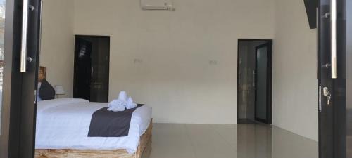 Purwakerti House | Amed Yudhadewata