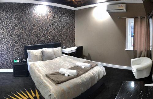 Fortitude Valley Hotel | Amelia Boutique Hotel
