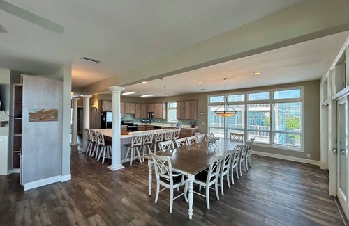 Plantation House | Amelia - Gulf front, St. George Island, FL