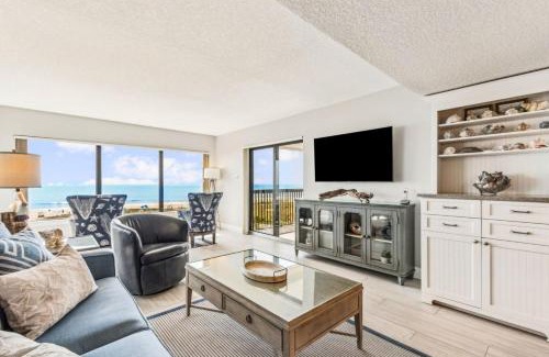 Amelia City House | Amelia Surf - Racquet Club Condo - Ocean Front - 4th Floor - Pools - Tennis Courts - Sleeps 6