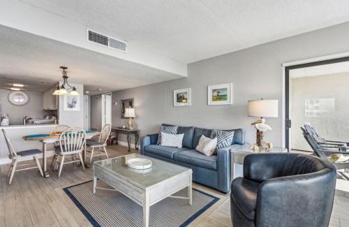 Amelia City House | Amelia Surf - Racquet Club Condo - Ocean Front - 4th Floor - Pools - Tennis Courts - Sleeps 6