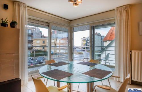 Koksijde-Bad Apartment | Amena 0101 + garage