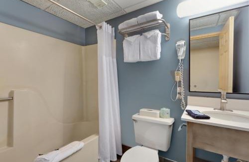 Ocean City Hotel | Americana Hotel Boardwalk
