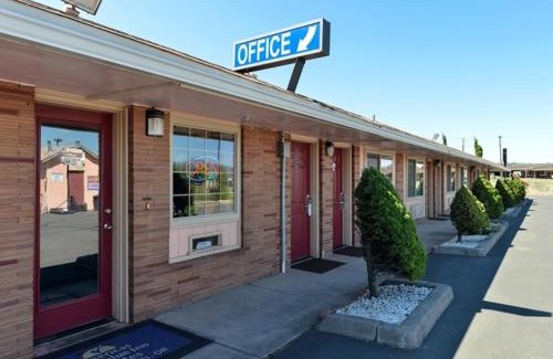 Altamont Hotel | Americas Best Value Inn & Suites Klamath Falls