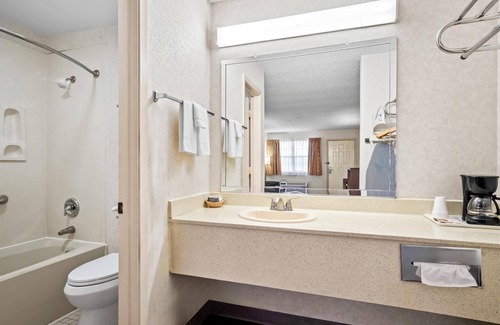 Midlothian Hotel | Americas Best Value Inn Midlothian Cedar Hill