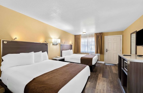 Flagstaff Hotel | Americas Best Value Inn & Suites Flagstaff