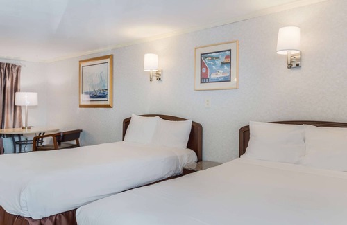 Hyannis Hotel | Americas Best Value Inn & Suites Hyannis Cape Cod