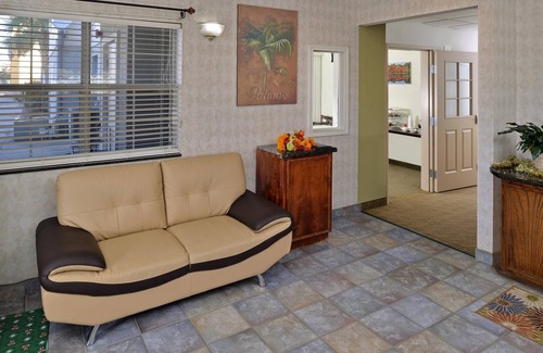 Winnie Hotel | Americas Best Value Inn & Suites Winnie