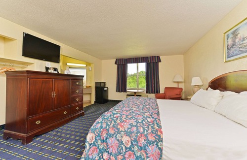 South Boston Hotel | Americas Best Value Inn & Suites South Boston