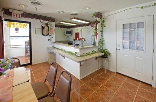 Weatherford Hotel | Americas Best Value Inn Weatherford