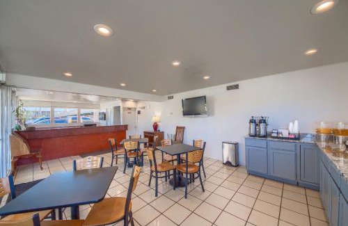 Uvalde Hotel | Americas Best Value Inn Uvalde