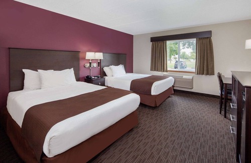 Northfield Hotel | AmericInn by Wyndham Northfield