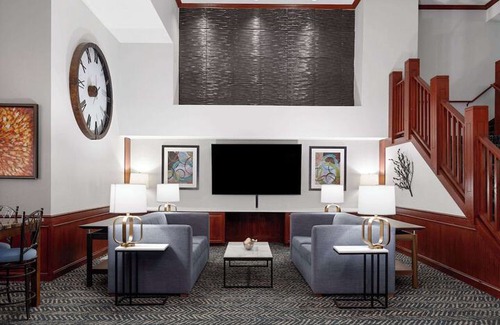 Shakopee Hotel | AmericInn by Wyndham Shakopee Near Canterbury Park