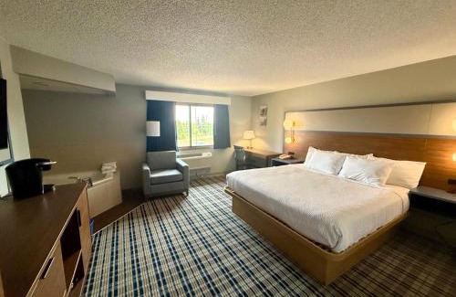 Tofte Hotel | AmericInn by Wyndham Tofte Near Lake Superior