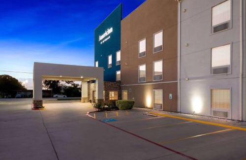 New Braunfels Hotel | AmericInn by Wyndham New Braunfels