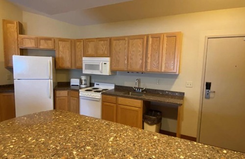 Viroqua Hotel | AmericInn by Wyndham Viroqua