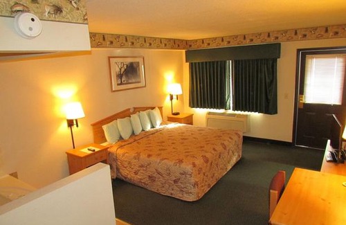 Shell Lake Hotel | Amerivu Inn & Suites Shell Lake