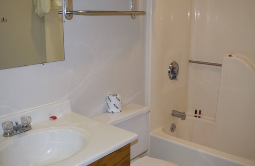 Shawano Hotel | AmeriVu Inn & Suites