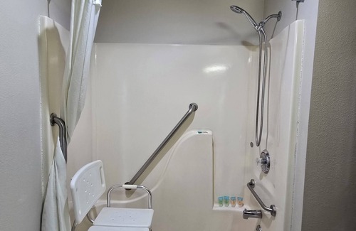 Shawano Hotel | AmeriVu Inn & Suites